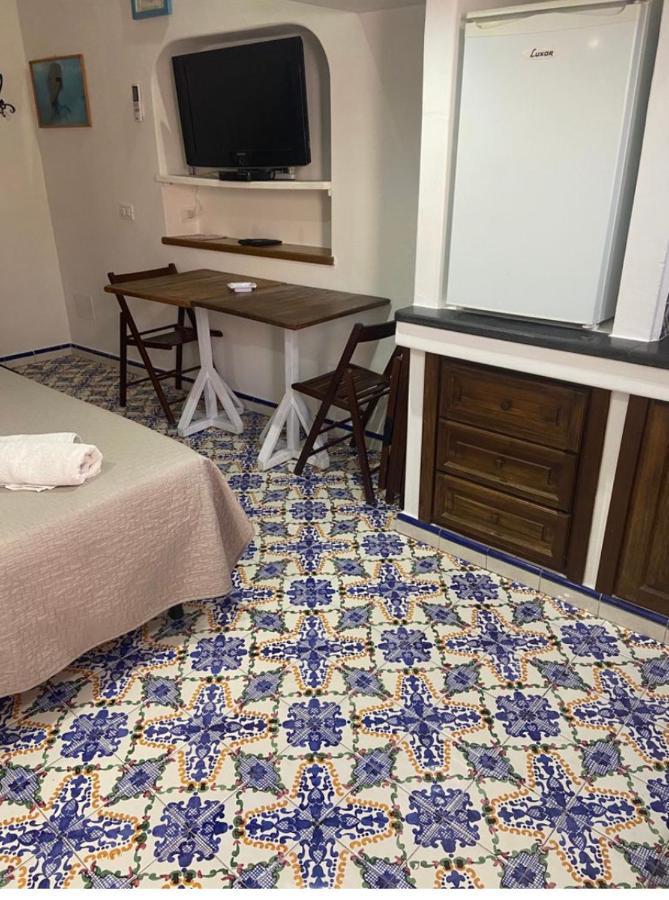 Appartement Casa Isabella Loc Turist Br à Lipari  Extérieur photo